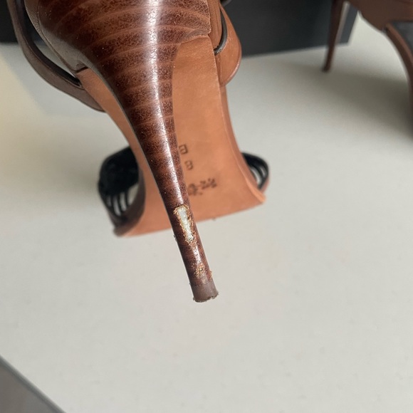 Beautiful Coach sandals - Picture 4 of 5